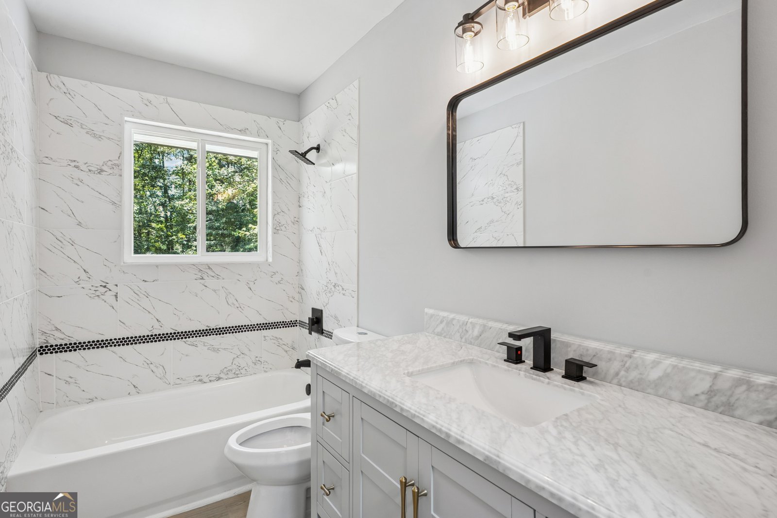 1349 Heather Circle Riverdale - 10
