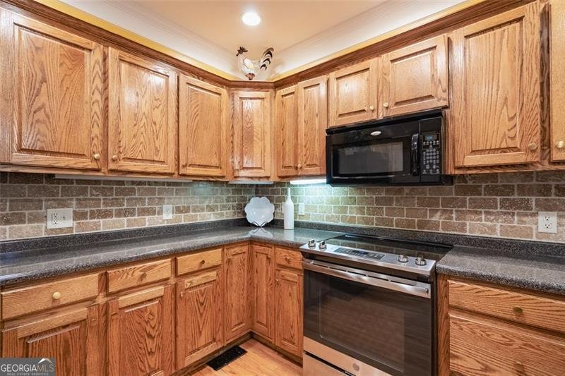 396 HAYWOOD HILLS Road Demorest - 12