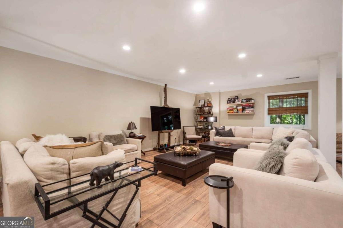 219 Wedgewood Drive Jasper - 47