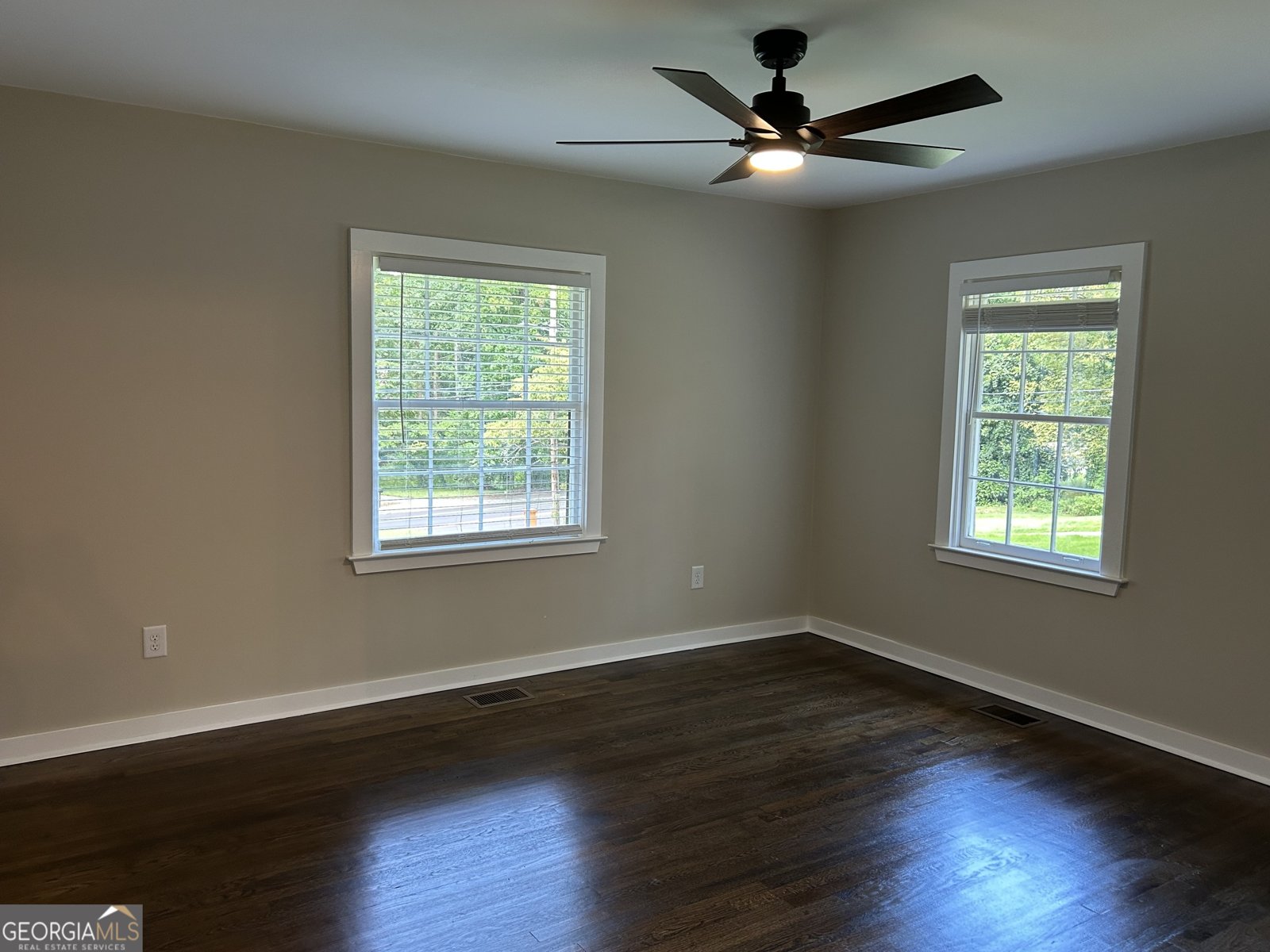 2540 Cascade Road Atlanta - 12
