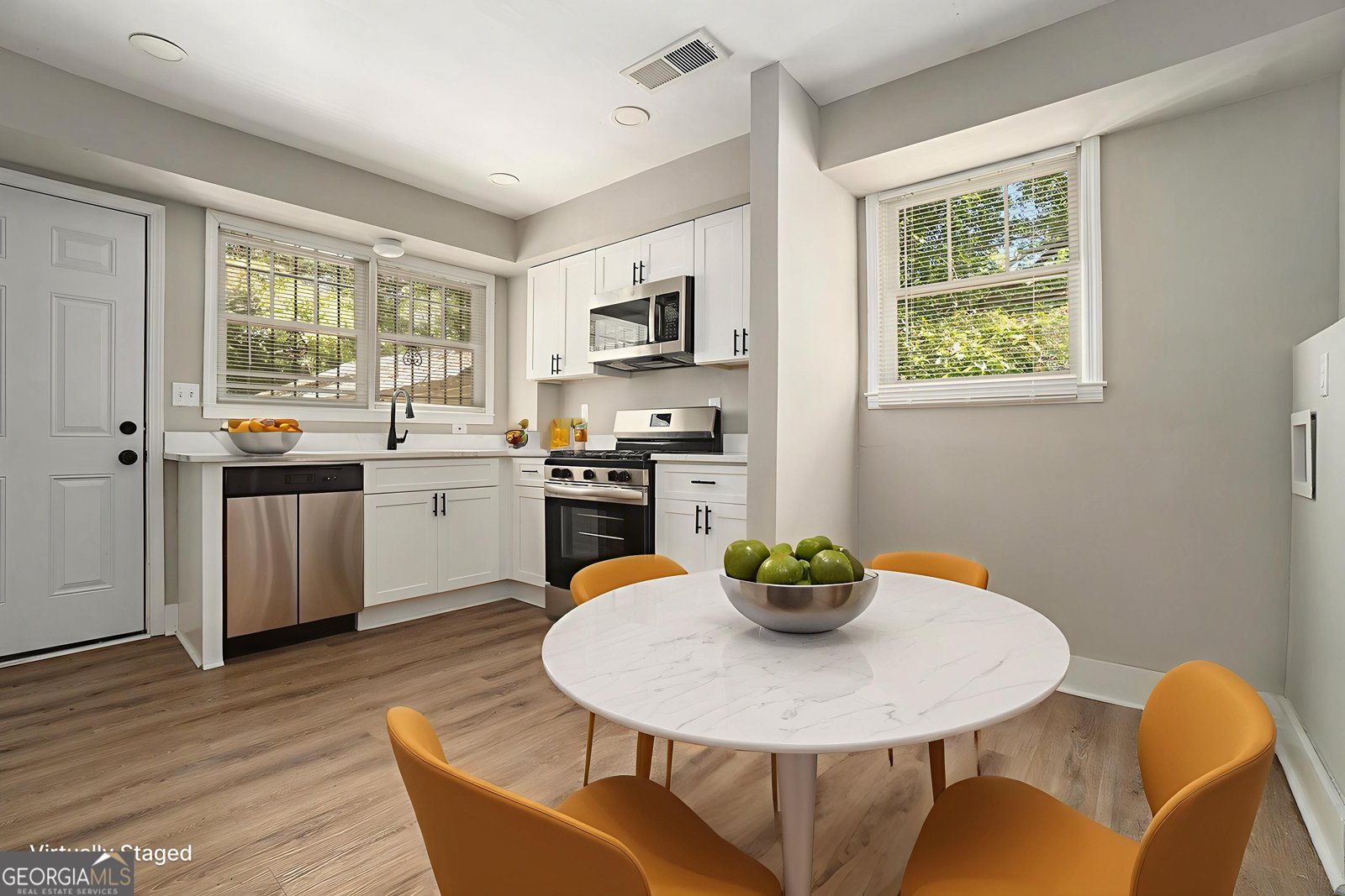 556 Holly Street Atlanta - 10