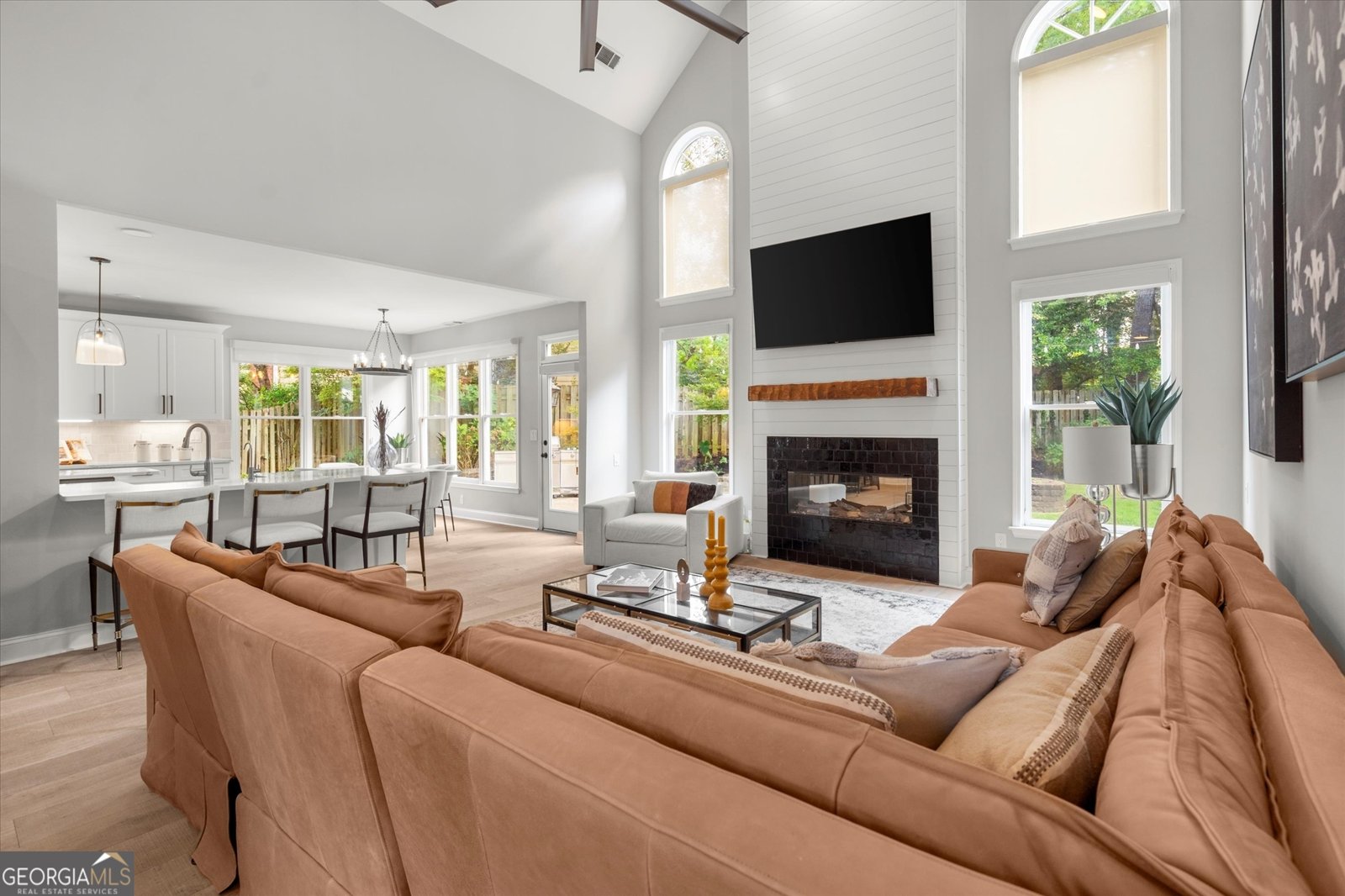 4015 Breckenridge Court Alpharetta - 2