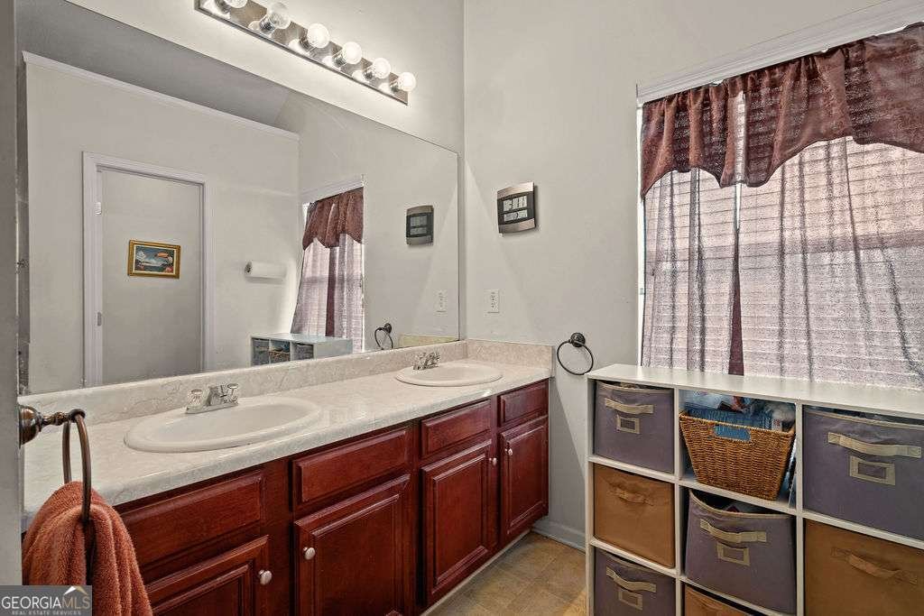 120 Oak Manor Drive Covington - 22
