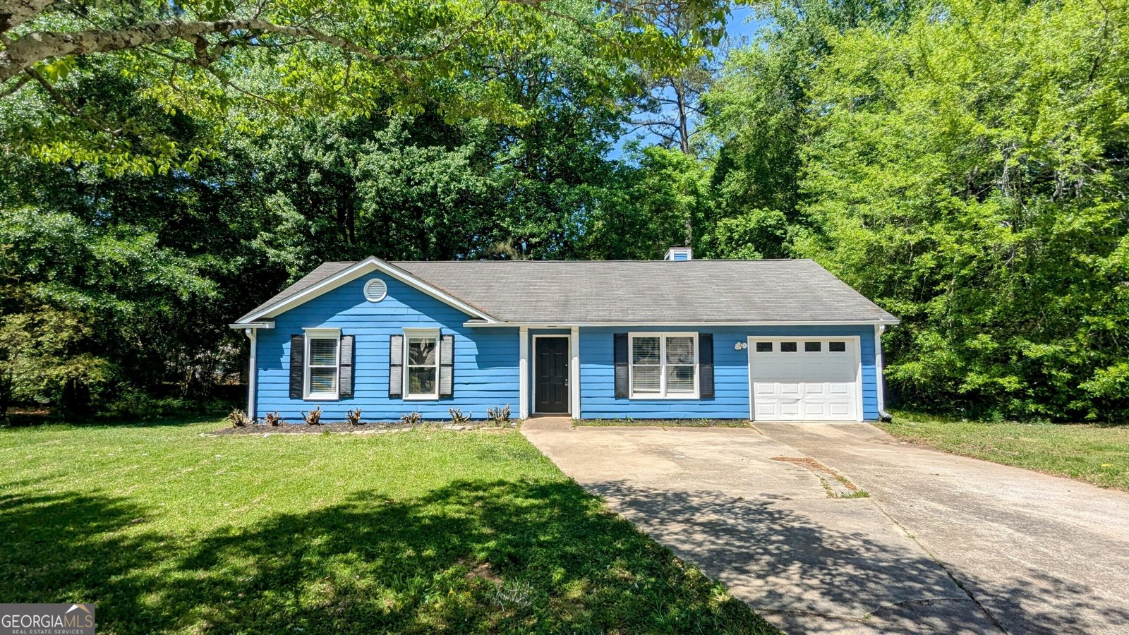 685 Greenhedge Drive Stone Mountain - 1