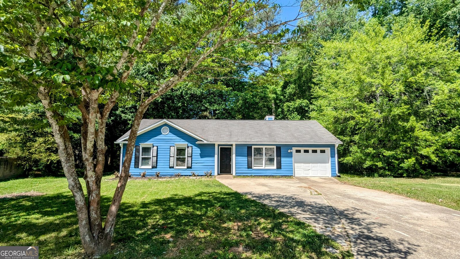 685 Greenhedge Drive Stone Mountain - 2
