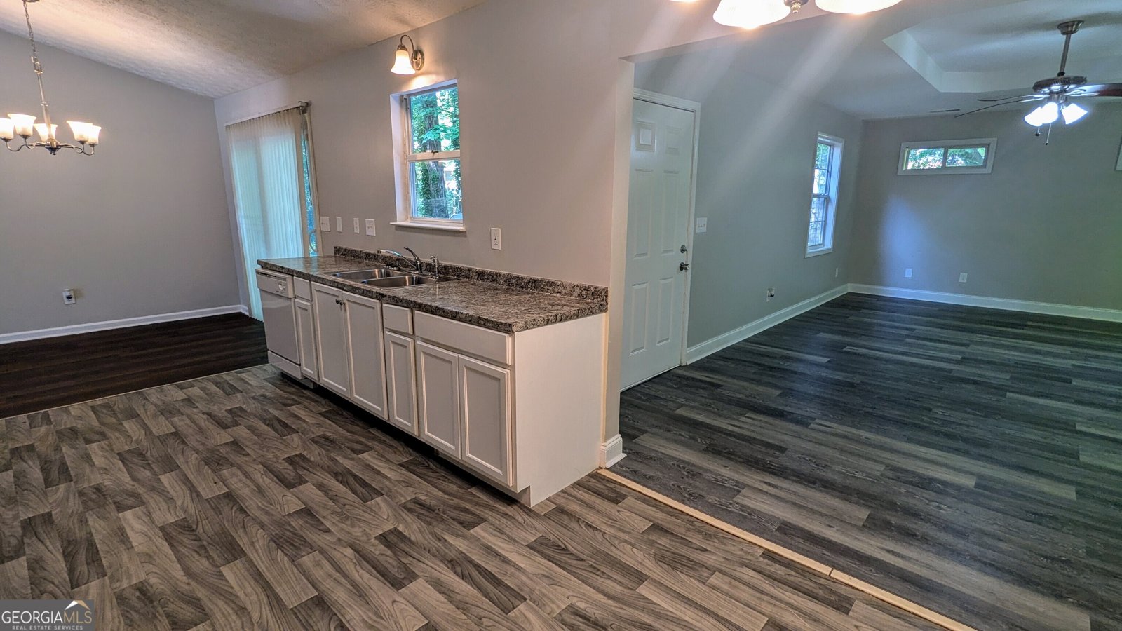 685 Greenhedge Drive Stone Mountain - 9