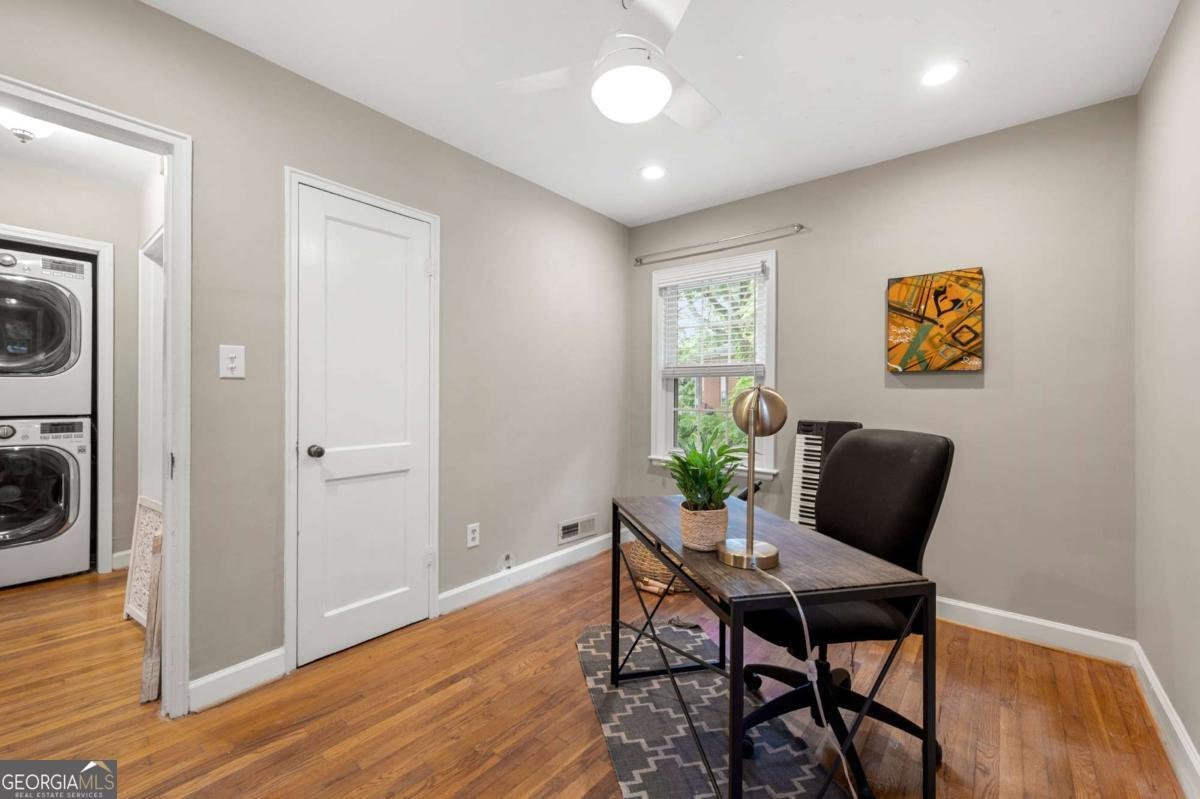 542 Goldsboro Road Atlanta - 18
