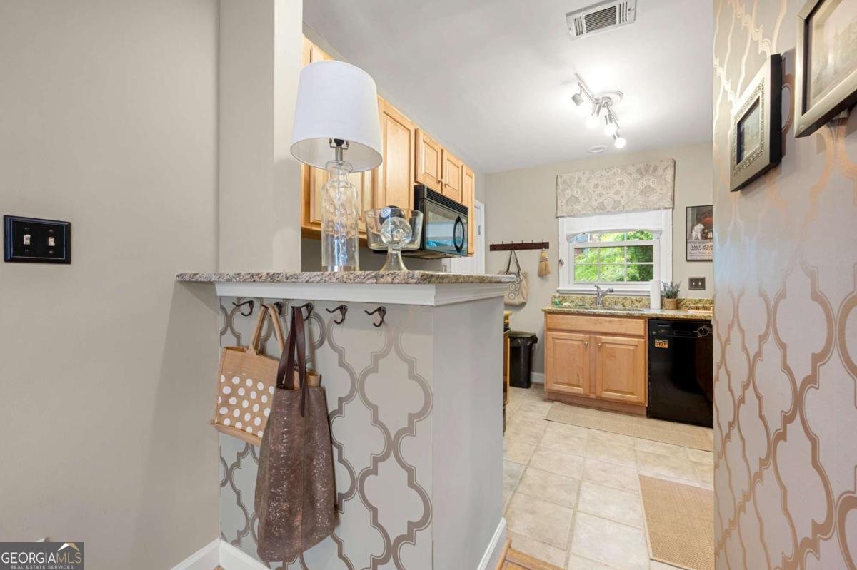 542 Goldsboro Road Atlanta - 6