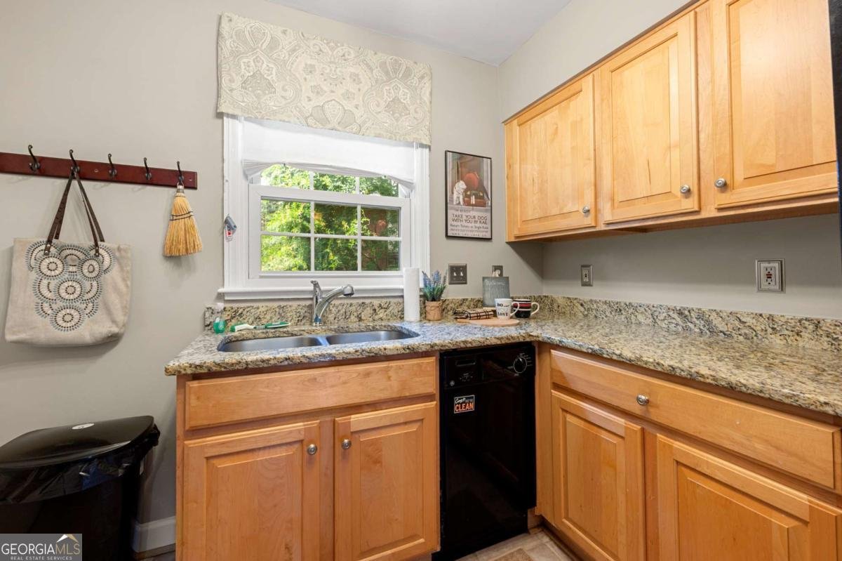 542 Goldsboro Road Atlanta - 8