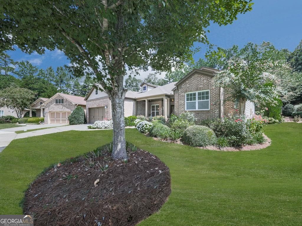 405 Larkspur Drive canton - 1
