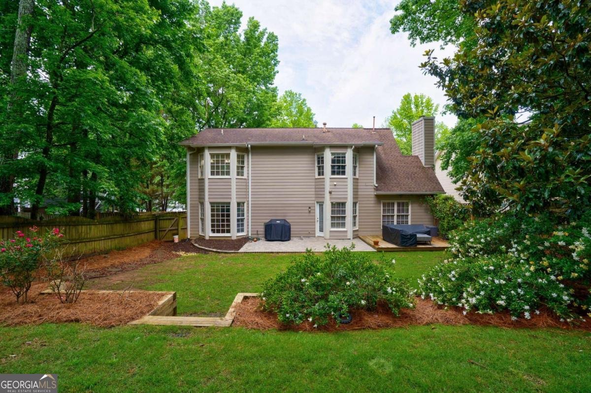 8895 Club River Drive Roswell - 36