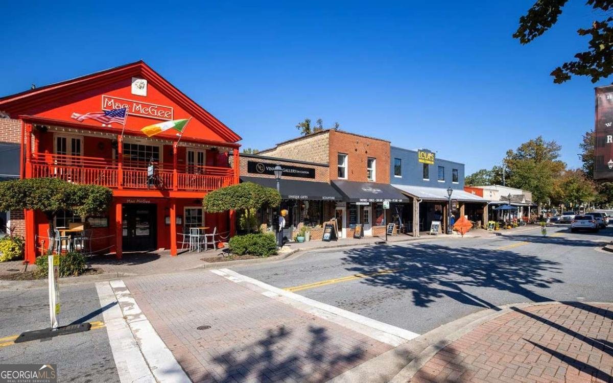 8895 Club River Drive Roswell - 49