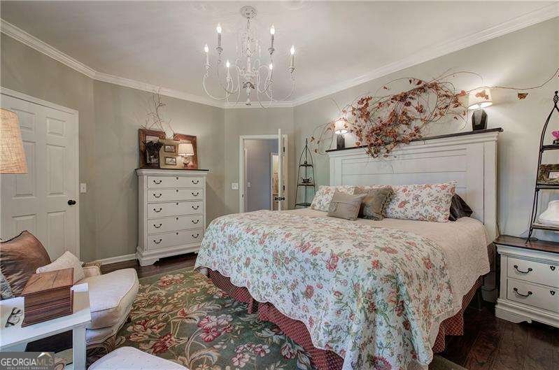 144 Greatwood Drive White - 37