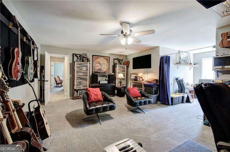 144 Greatwood Drive White - 42