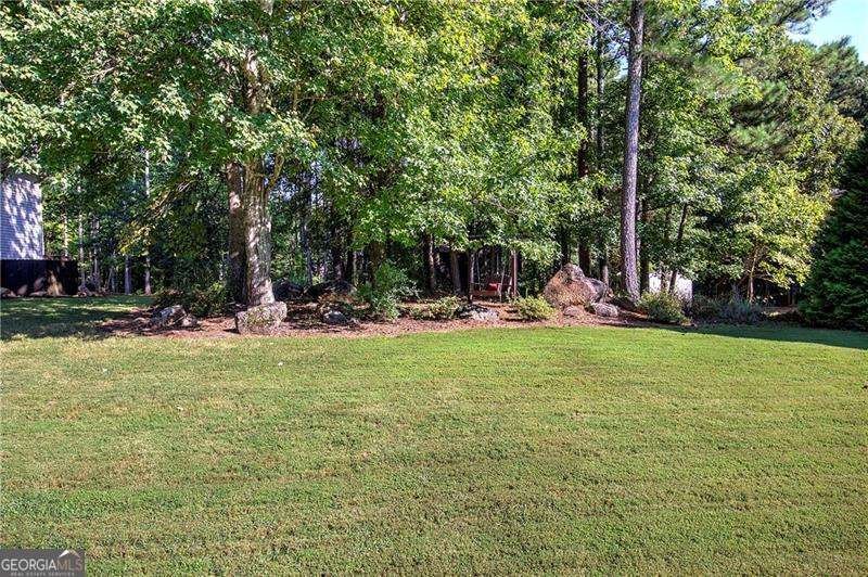 144 Greatwood Drive White - 5