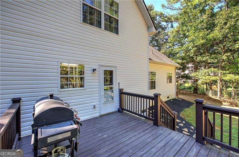 144 Greatwood Drive White - 51