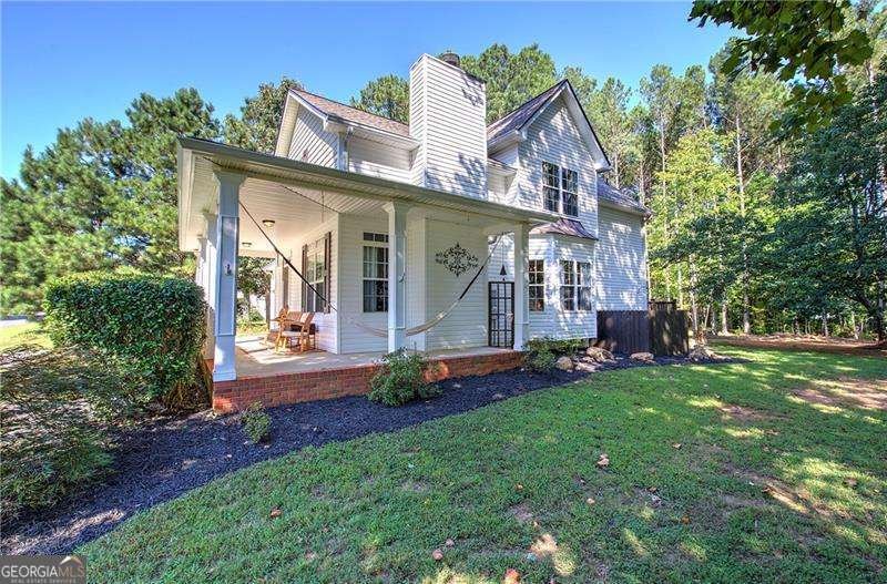 144 Greatwood Drive White - 61