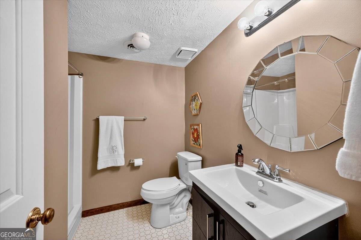 1153 Saint Andrews Drive Macon - 38