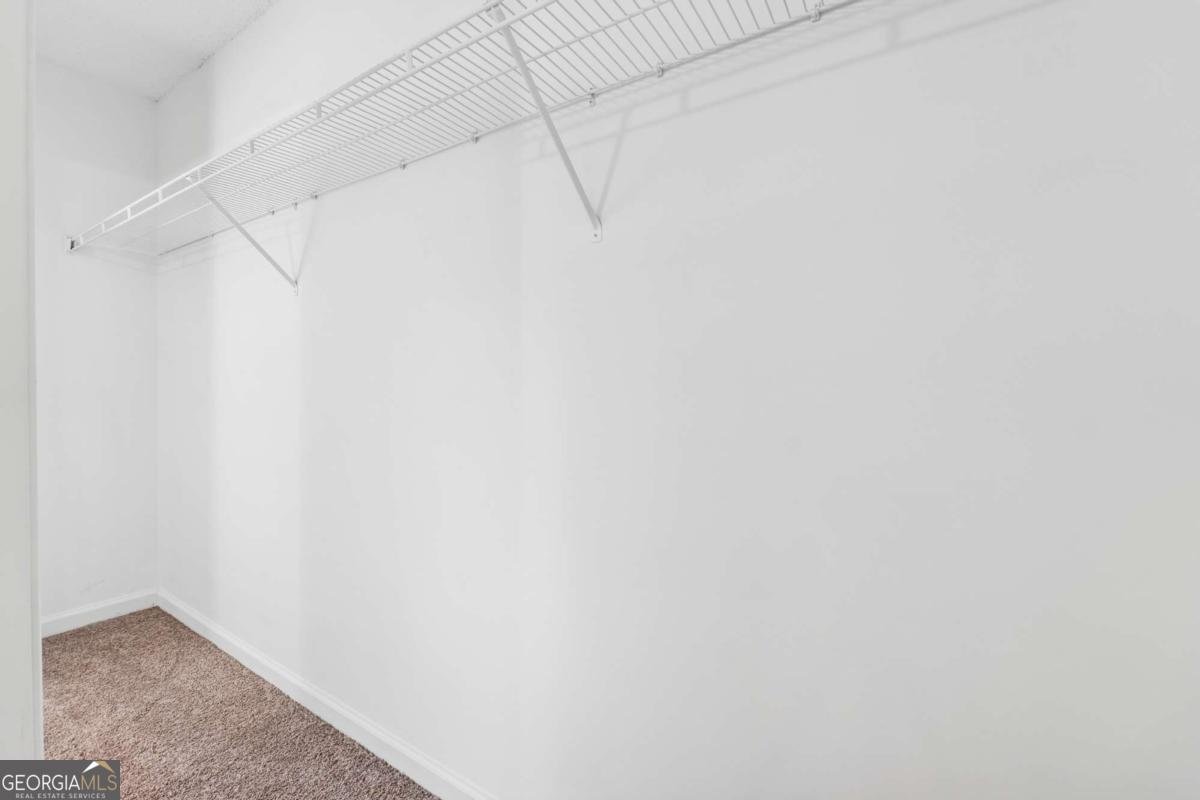 392 Beranda Circle Douglasville - 8