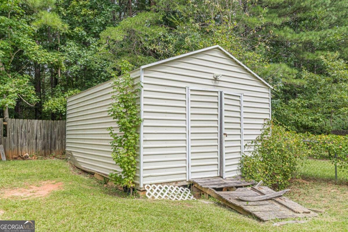 199 River Walk Douglasville - 34
