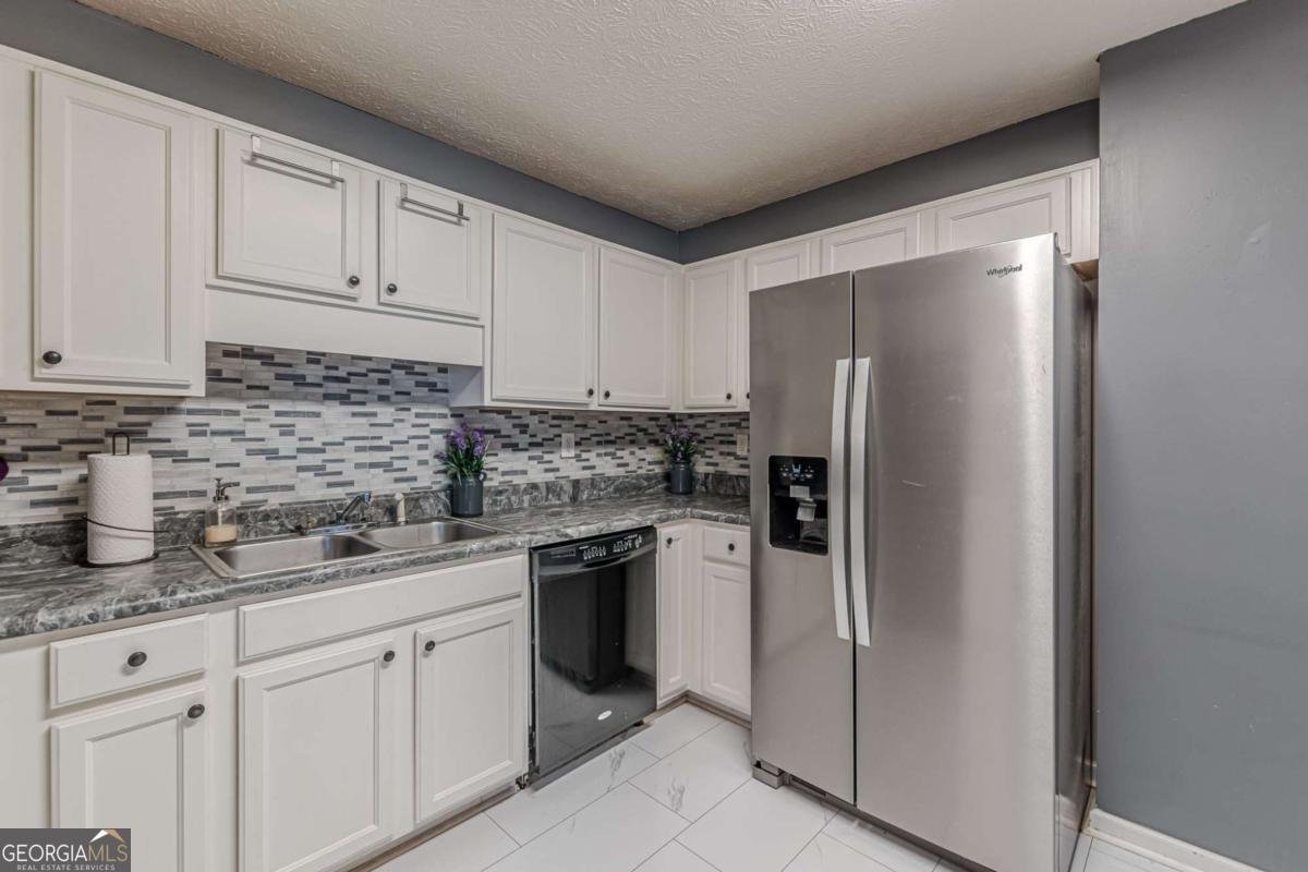 199 River Walk Douglasville - 9