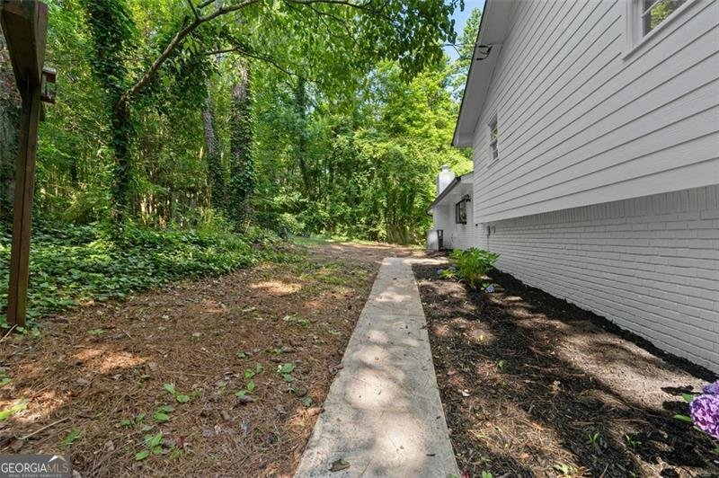 2984 PAULDING Drive Dallas - 32