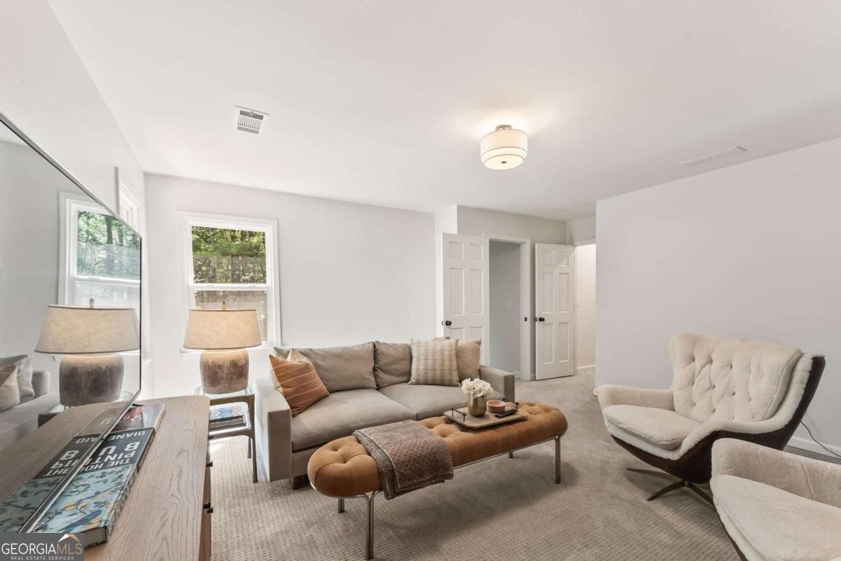 300 Creekview Trail Fayetteville - 29