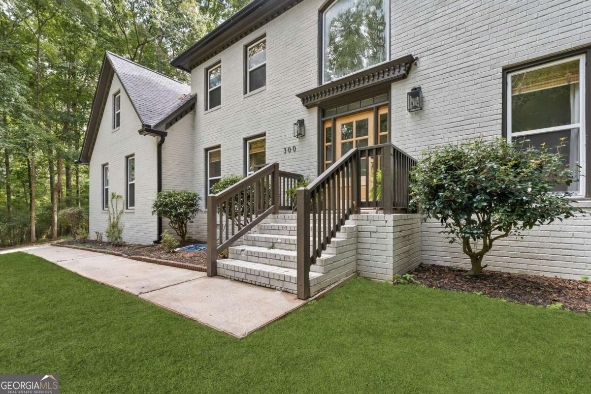 300 Creekview Trail Fayetteville - 3