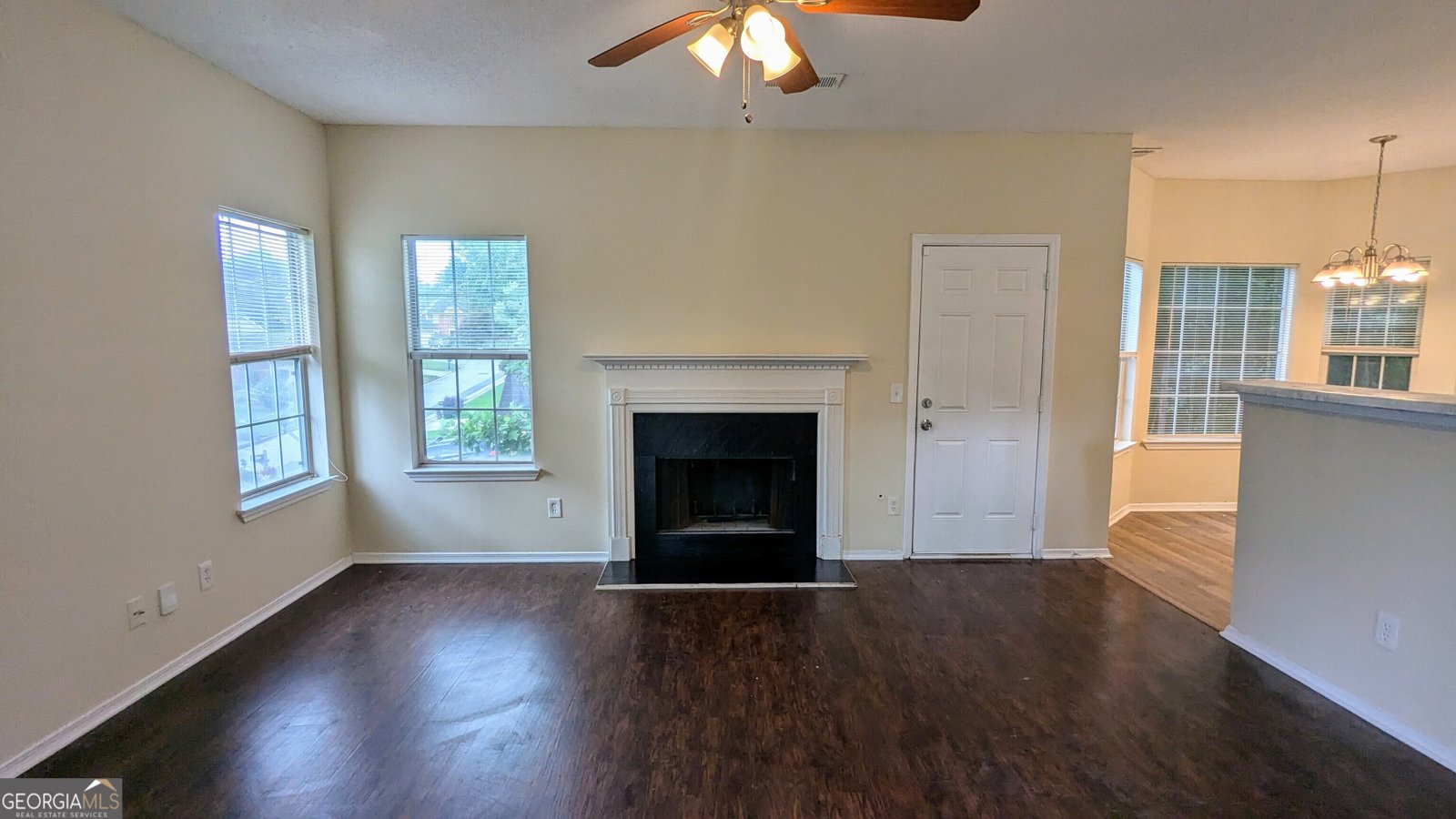 525 Crestwood Court Lithonia - 10