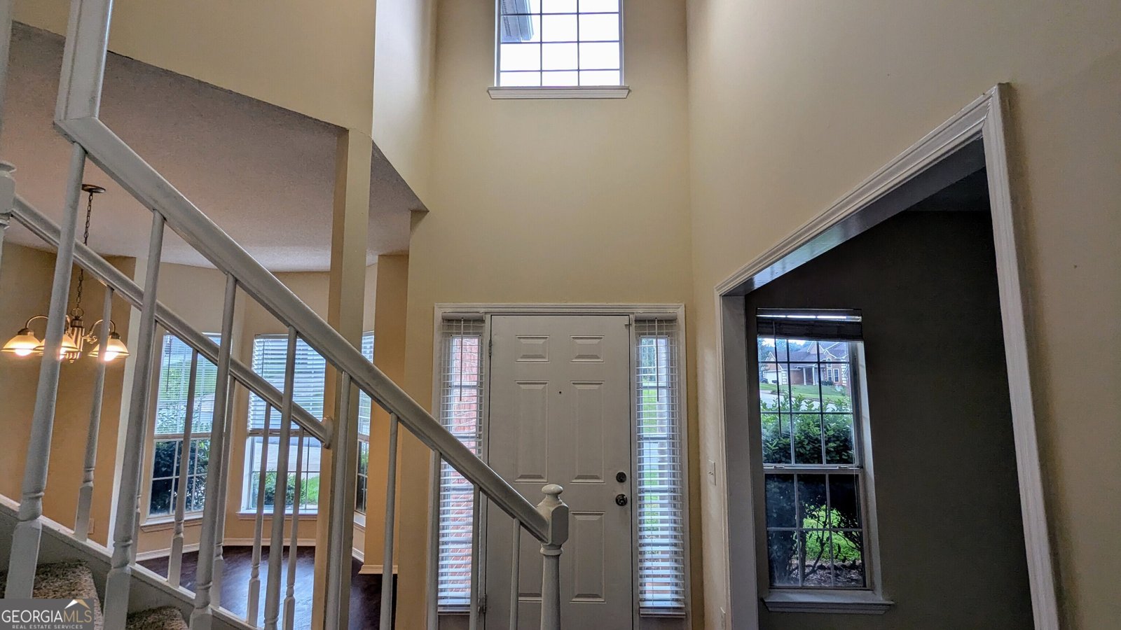 525 Crestwood Court Lithonia - 3