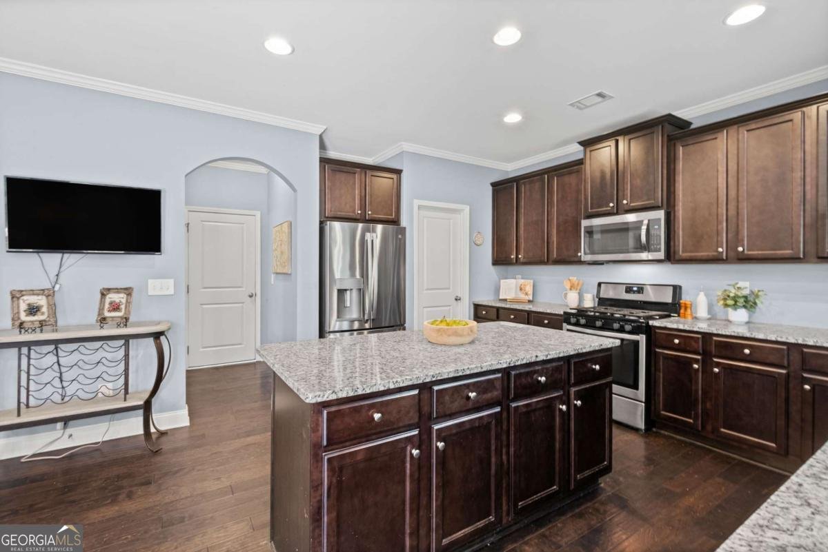 794 Potomac Drive Dallas - 22
