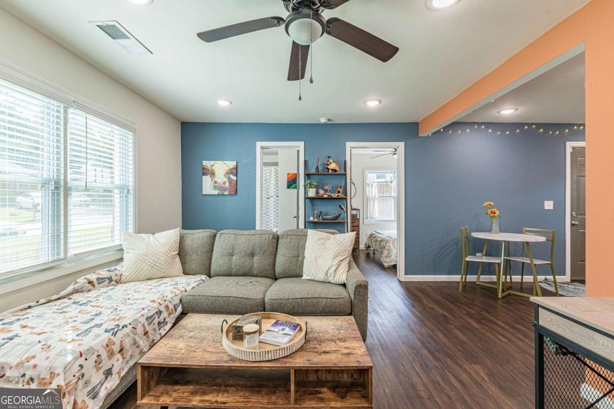 723 Campbell Circle Hapeville - 11