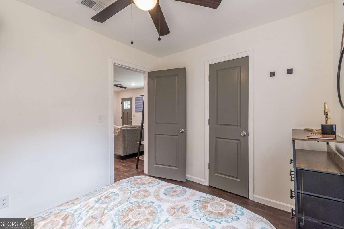 723 Campbell Circle Hapeville - 25