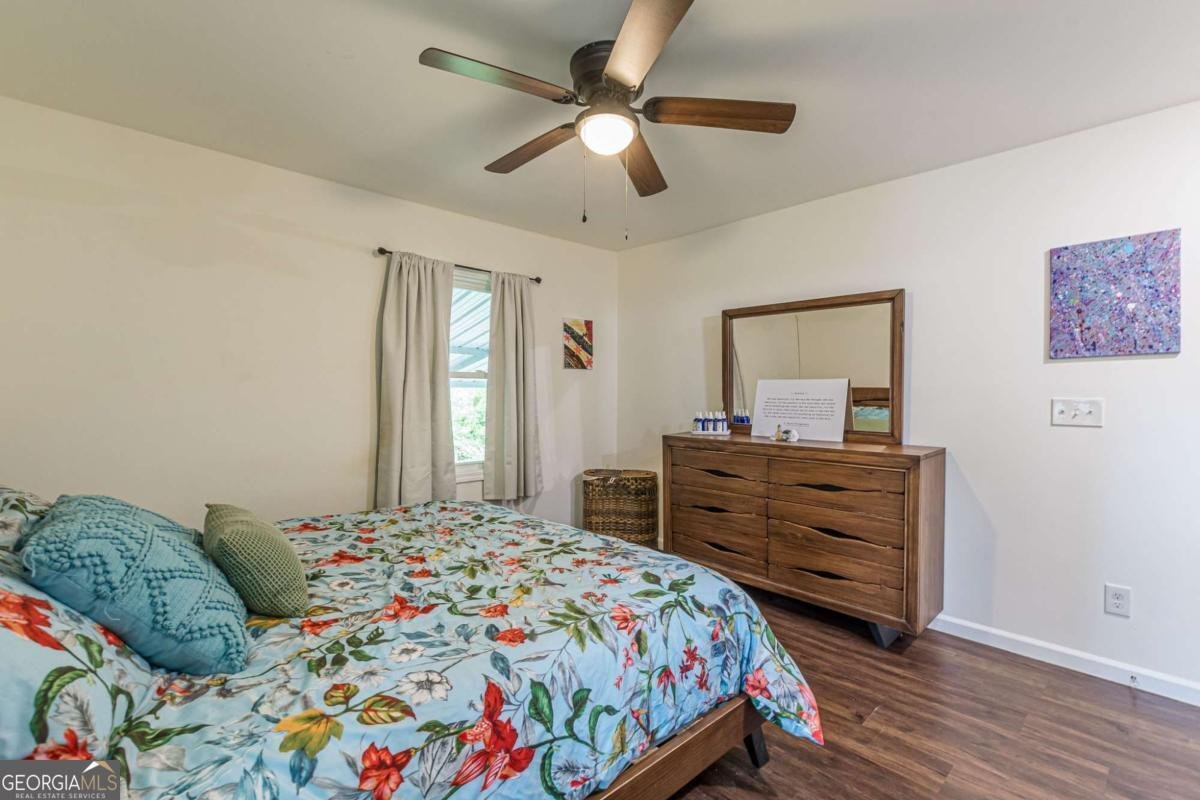 723 Campbell Circle Hapeville - 26