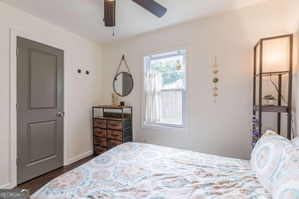 723 Campbell Circle Hapeville - 27