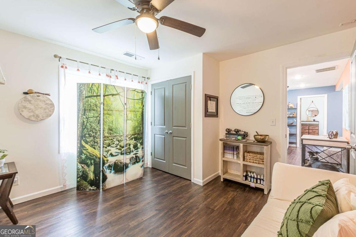 723 Campbell Circle Hapeville - 38