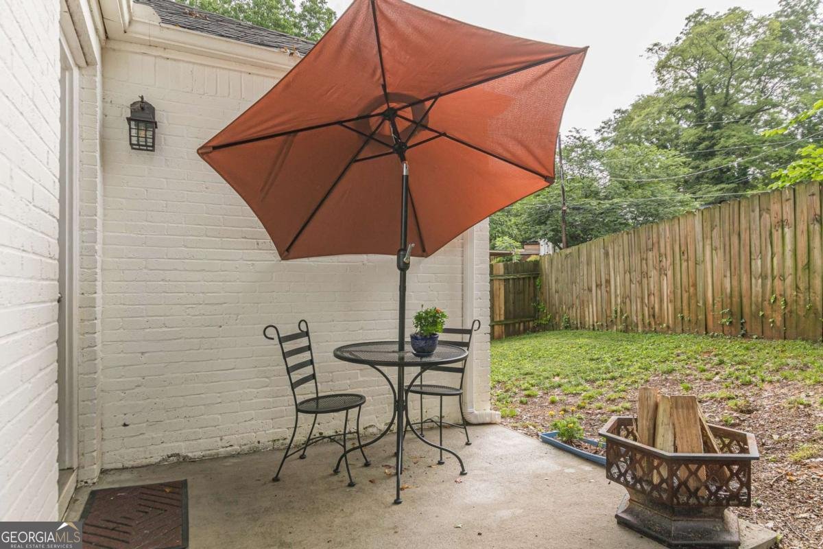 723 Campbell Circle Hapeville - 5