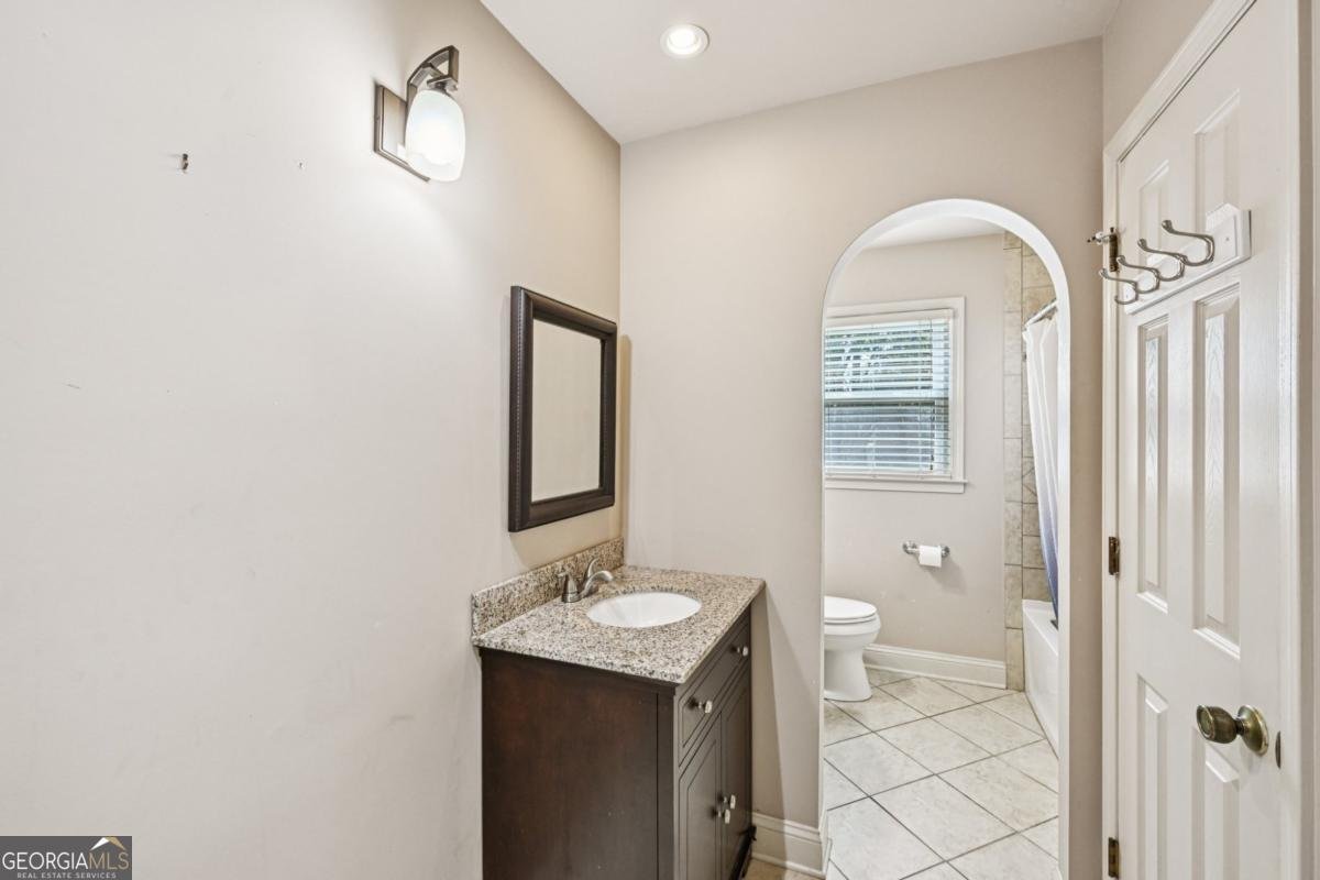 5176 Ashford Court Lilburn - 21