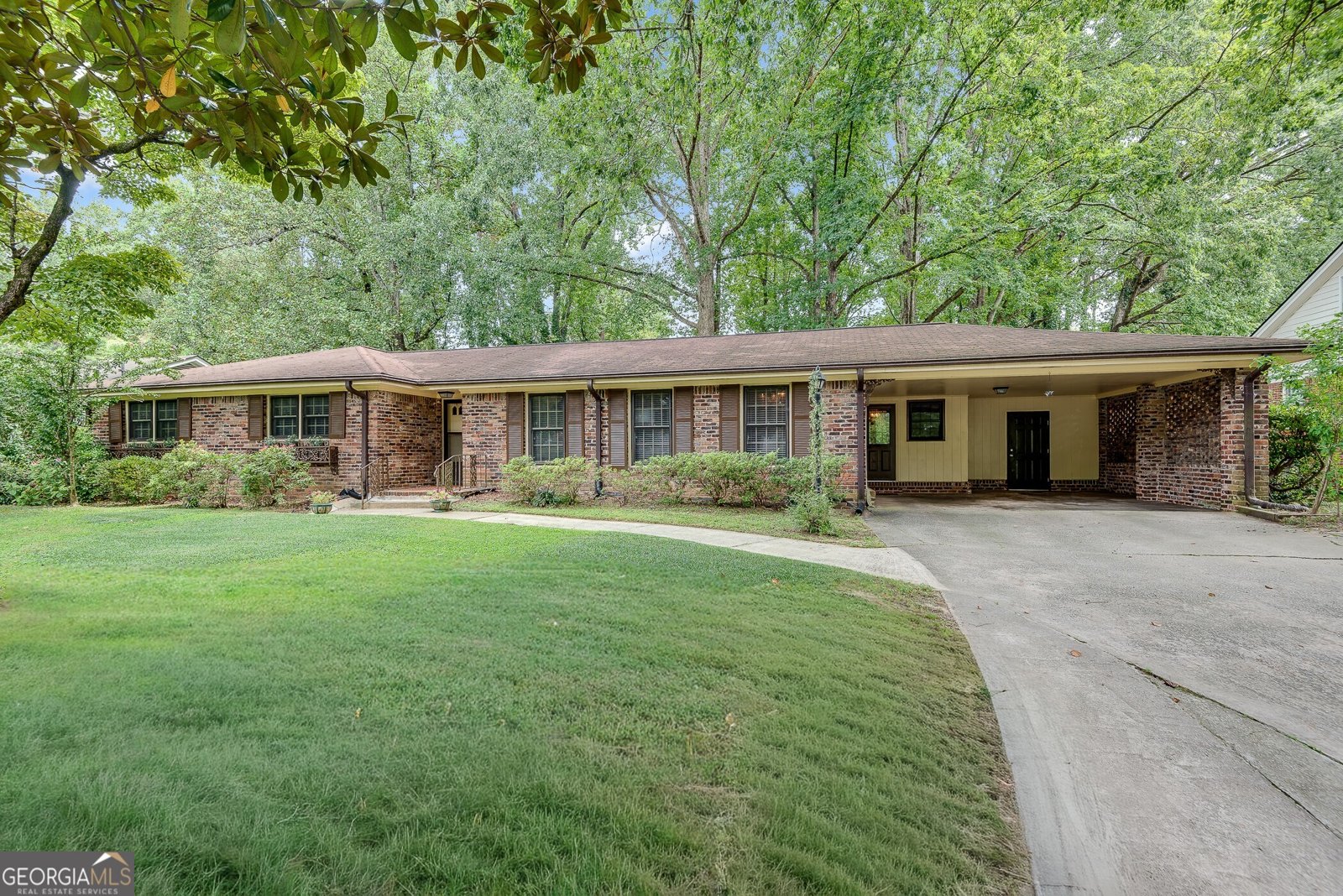 2175 Fisher Trail Atlanta - 1