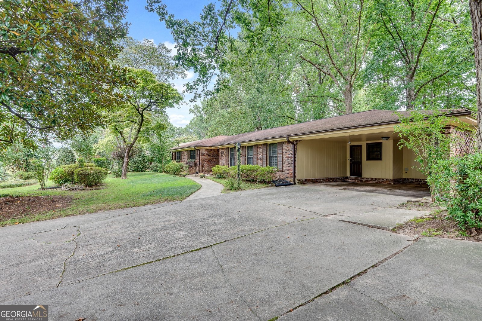 2175 Fisher Trail Atlanta - 2
