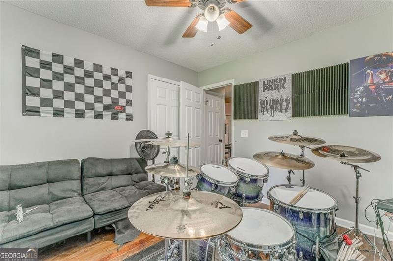 200 WILDWOOD Circle Calhoun - 27