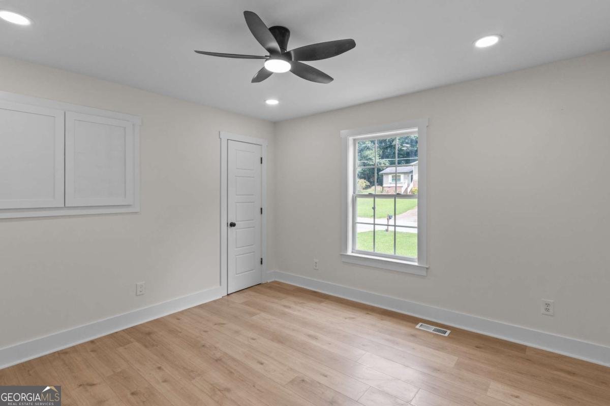 3093 Deshong Drive Stone Mountain - 12