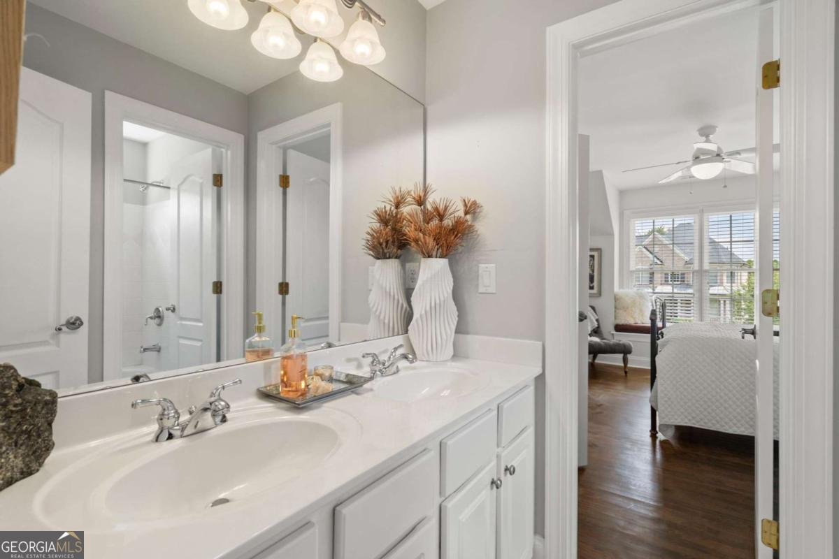 2421 Floral Valley Drive Dacula - 28