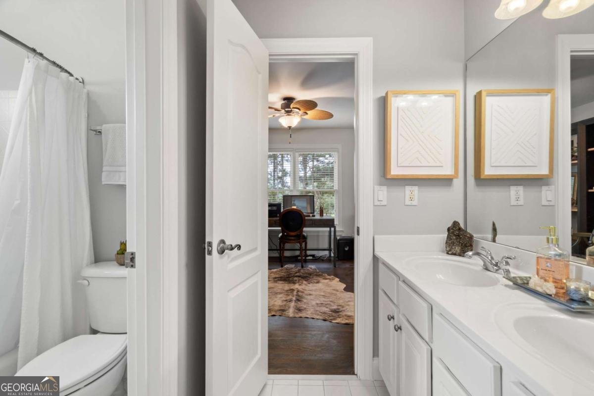 2421 Floral Valley Drive Dacula - 29