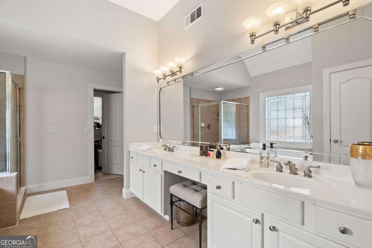 2421 Floral Valley Drive Dacula - 4