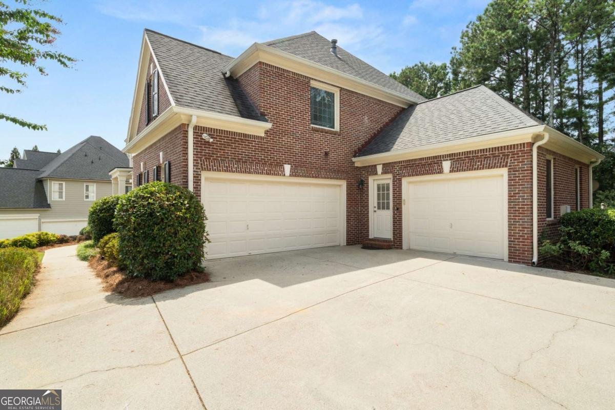 2421 Floral Valley Drive Dacula - 9