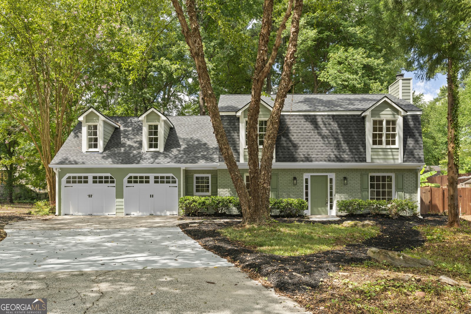 2743 Saddle Ridge Lake Drive Marietta - 1