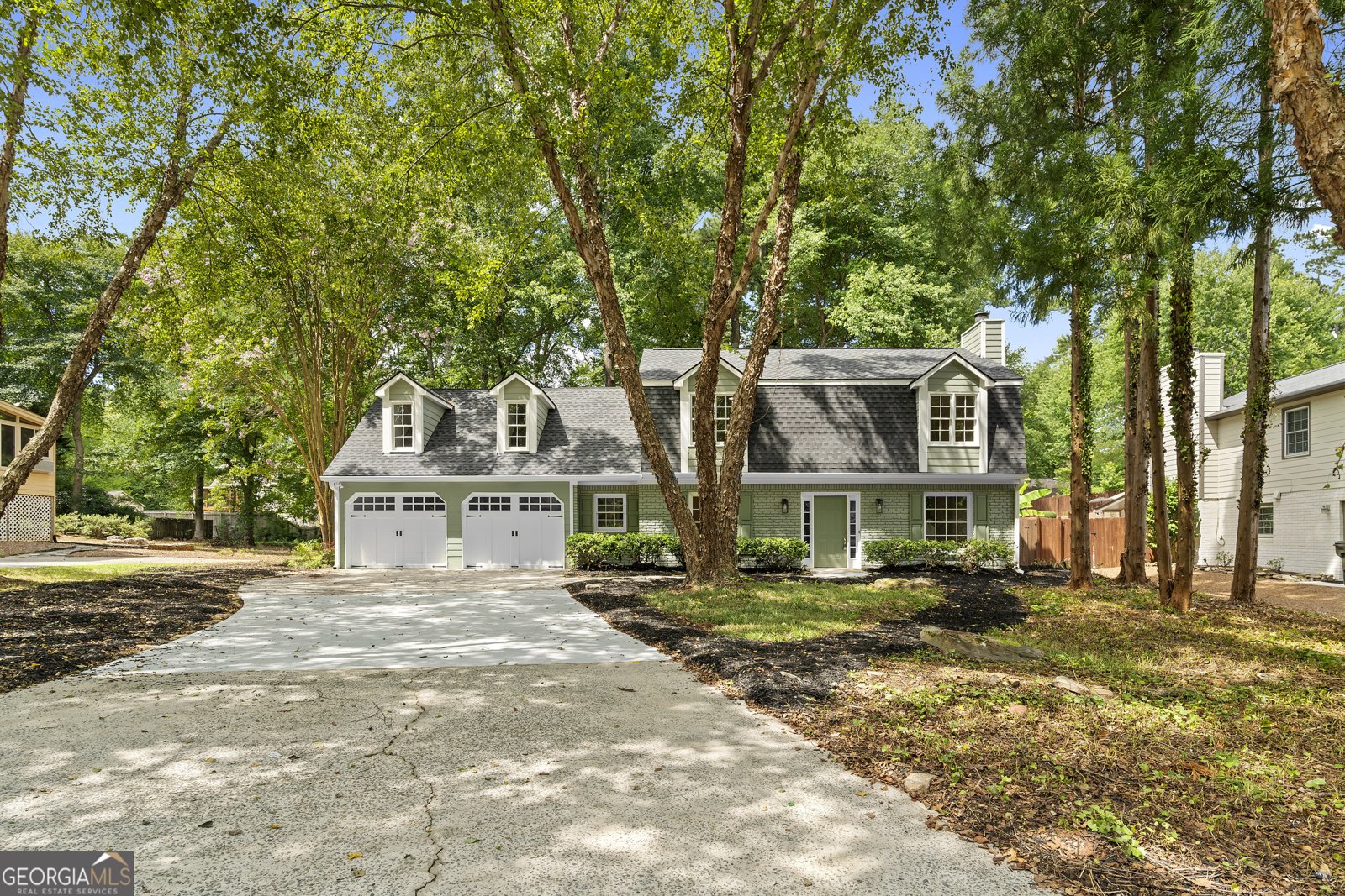 2743 Saddle Ridge Lake Drive Marietta - 2