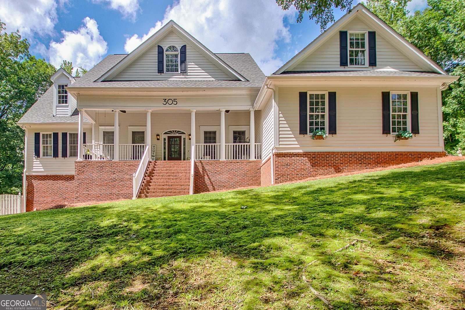 305 Postwood Drive Fayetteville - 1