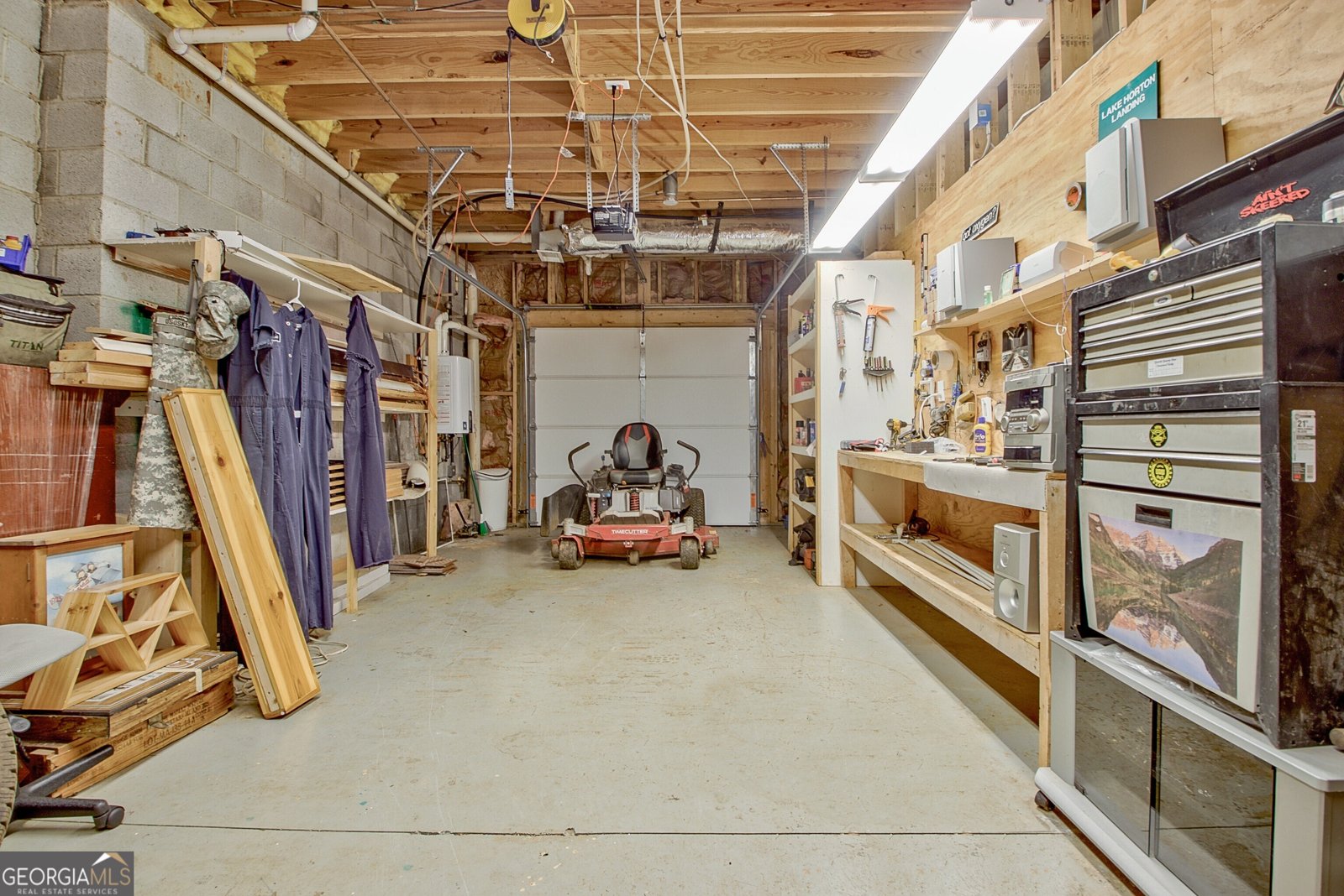 305 Postwood Drive Fayetteville - 37